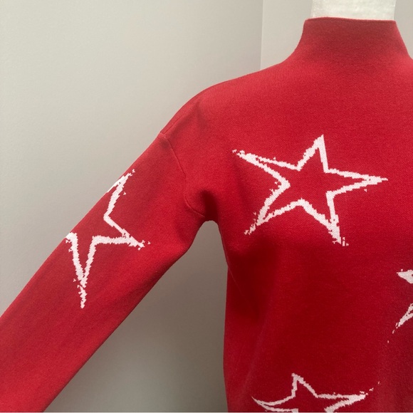 Tahari red sweater with high collar, with white stars - Picture 2 of 5